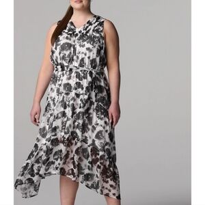 Simply Vera Vera Wang Rouched Halter Dress - Size Large NWT